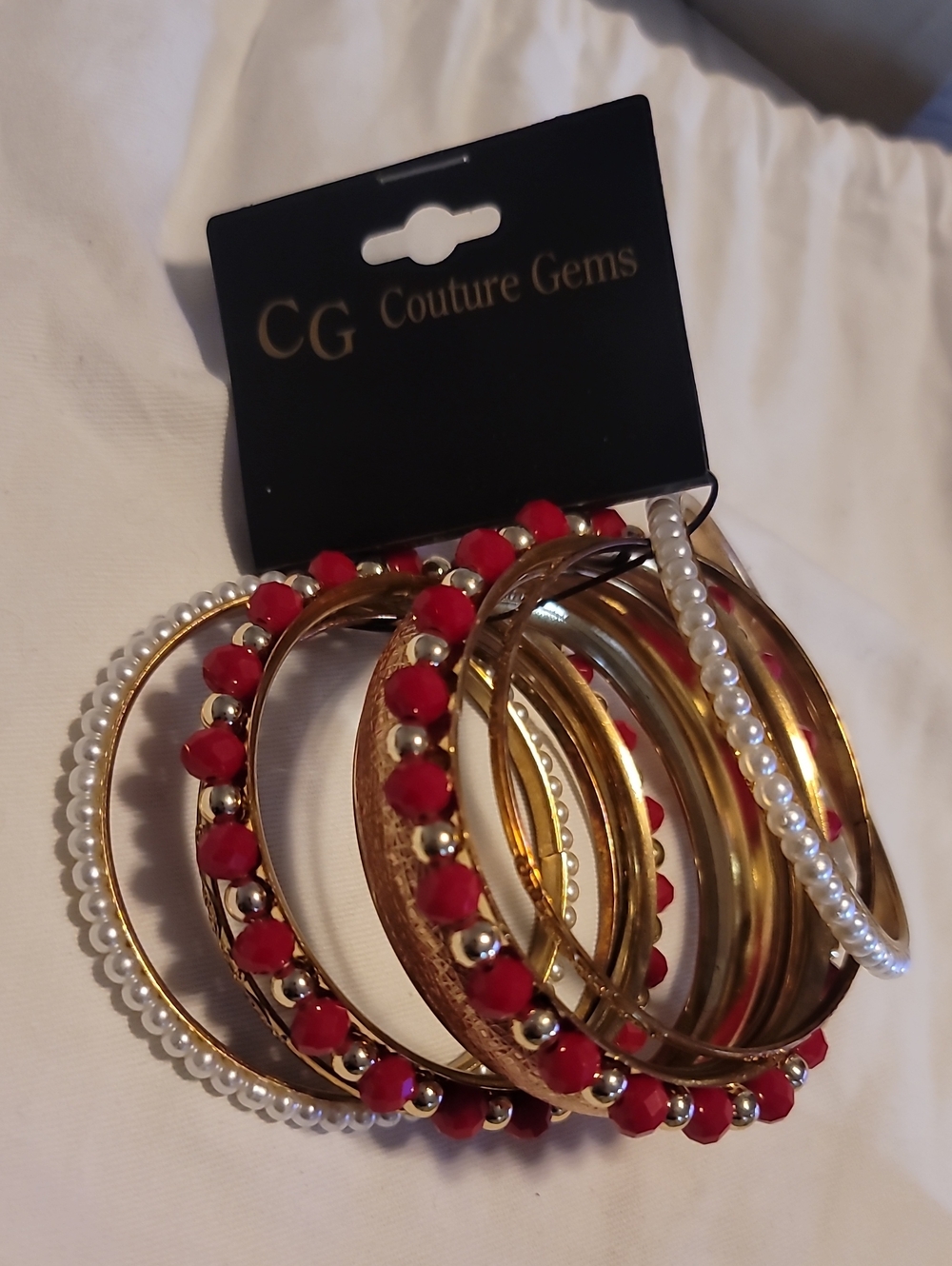 🖤❤️Red and Gold Beaded Bangle Bracelet Set❤️🖤